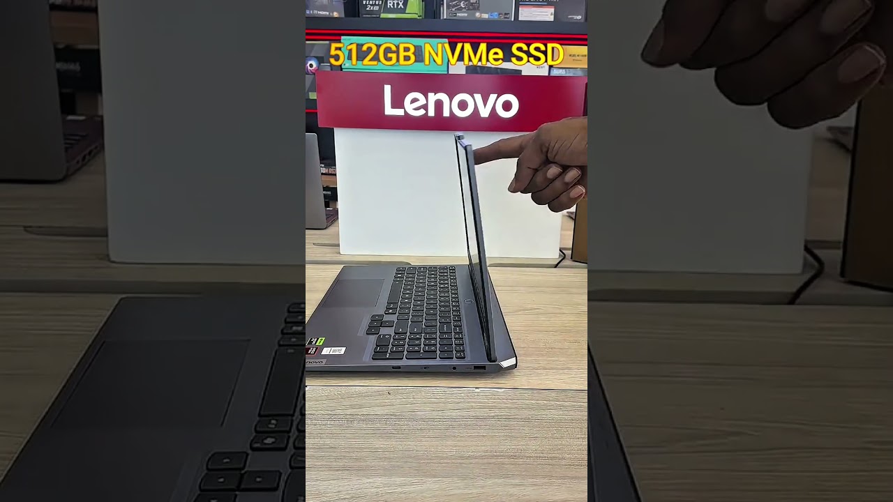 Gaming Lenovo LOQ 15 avec écran video thumbnail