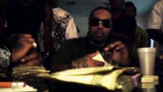 Lil Flip ft. Scoopastar - POSTED IN DA TRAP (Chopped & Screwed)