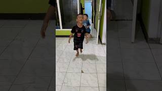 Download lagu Abidzar Lari ketakutan ada hantu👻 mp3 Download lagu Abidzar Lari ketakutan ada hantu👻 mp3