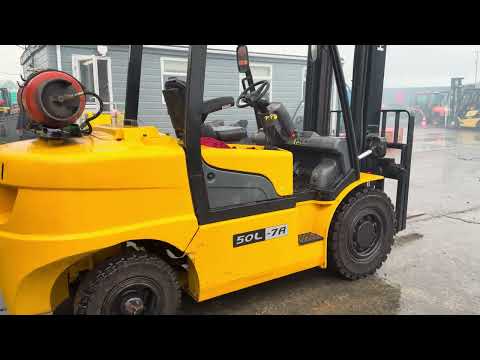2018 HYUNDAI ... 5 TON GAS FORKLIFT ...822 hours - Image 2