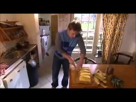 The Naked Chef - Season 3, Episode 5 - Curry Feast