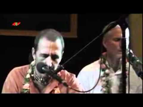 Новое поколение выбирает Сарватма стиль воспевания  2010 09 14 Sarvatma Das