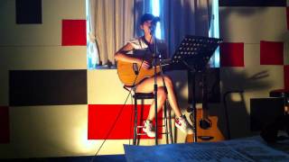 Colbie Caillat - Bubbly  cover guitar by 小真