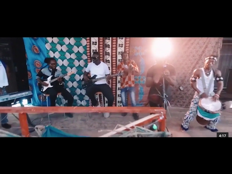 Mawings - Sen Am Go Dong (Official Video )