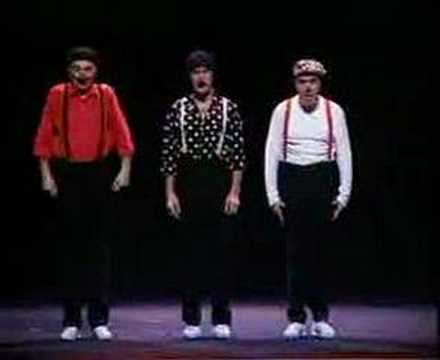 Tricicle - Soy un truhan soy un señor