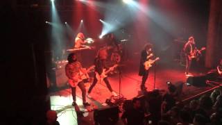 Sticky Fingers - Tongue &amp; Cheek (Live at The Tivoli)
