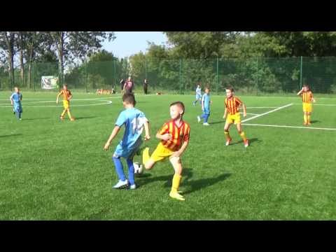 tv.nsk.pl 2016-09-11 ESCOLA VARSOVIA - NOSiR MKS Świt 2008 Nowy Dwór Maz. 19-3 (10-2) cz2
