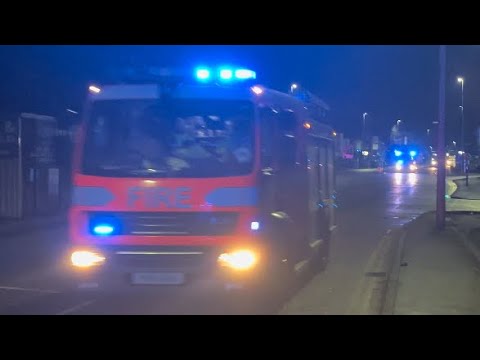Lancashire Fire & Rescue Service - Hyndburn’s second pump & Morecambes ALP responding