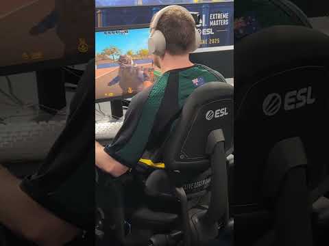 jks from FlyQuest Warming Up Offline – Aim Botz Routine CS2 Pro POV