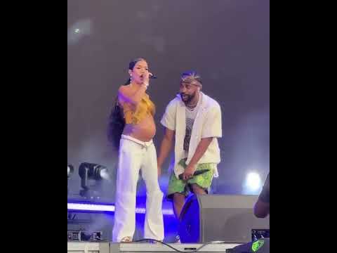 Jhene Aiko & Big Sean On Stage At The Lollapalooza Festival In Chicago!