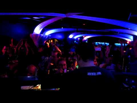 USTMTV - Daniel Kandi Vs Ferry Tayle - TIESTO - Traffic