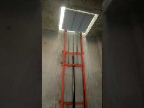 Single Mast Hydraulic Lift