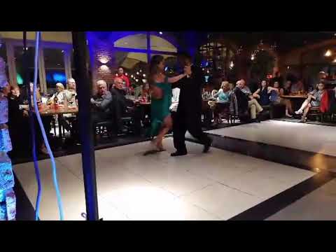 Carolina Bonaventura & Leandro Gomez. Abril 2019. Chile.