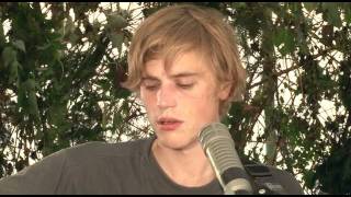 Johnny Flynn - Brown Trout Blues (Green Man Festival Sessions)