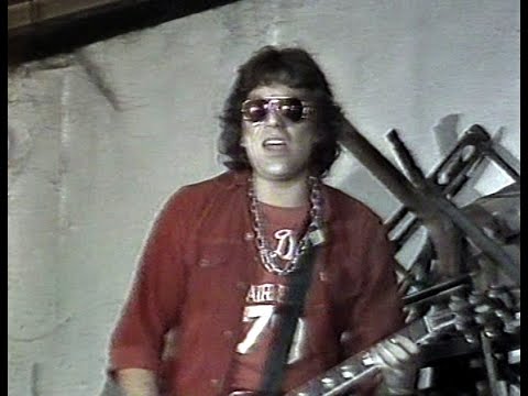 RIFF ///  Pappo  ///  Macadam 3 2 1 0  en Música Total ///  1981