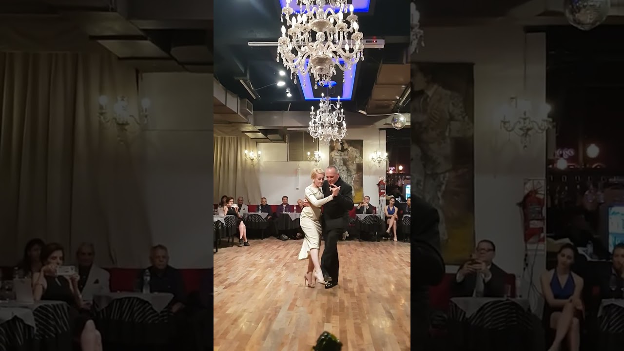 Pancho Martinez Pey y Paola Tacchetti - Porteño y Bailarin en El Beso - 2022-11-10 - milonga