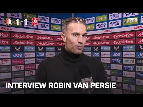 "Gezien de afgelopen periode voelt dit als een gewonnen punt" 😬 | Interview Robin van Persie