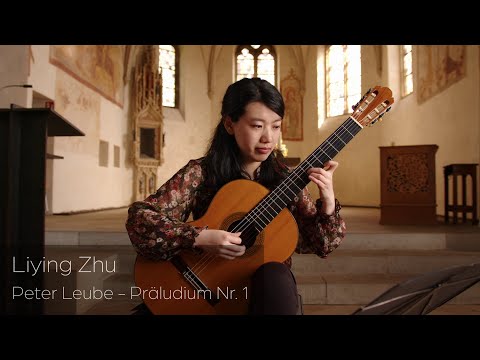 Liying Zhu plays Präludium Nr. 1 by Peter Leube on a 1962 Ignacio Fleta Guitar