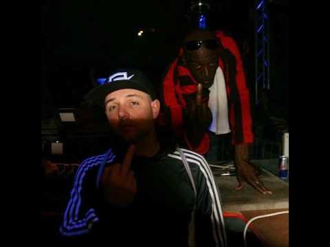 DJ Voltage & MC Bassman @ Innovation in the Sun 2016