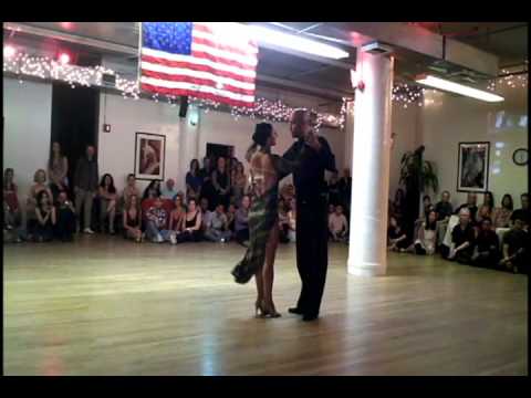 Argentine tango: Adriana Salgado & Orlando Reyes