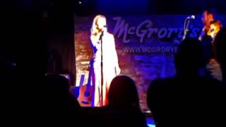 CARA DILLON - THERE WERE ROSES