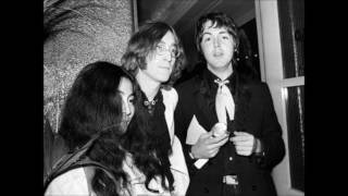 John Lennon &amp; Yoko Ono: I&#39;m Losing You &amp; I&#39;m Moving On