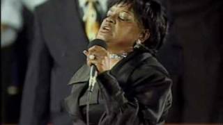 Shirley Ceasar - Jesus, I Love Calling Your Name