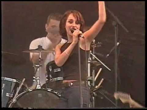 ECHOBELLY.cant imagine the world without me.live,phoenix 96
