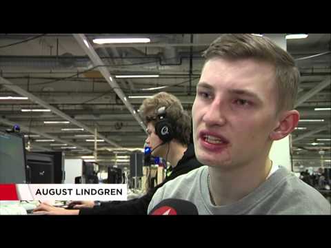 Från Dreamhack: Datorer i gamla fodral - Nyheterna (TV4)