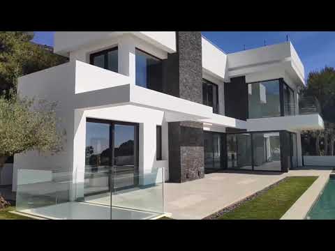 RC1746 - Superb 4 bedroom contemporary Villa for sale in Mijas!