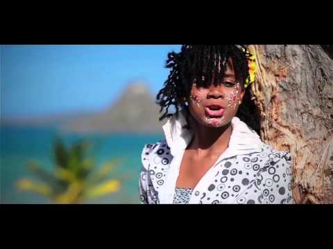 Happy we are from Diego Suarez - Madagascar - Geoffrey Gaspard - (Septembre 2014)