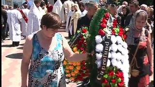 Cu lacrimi, flori si aplauze! Asa a fost petrecut pe ultimul sau drum Anatol Dumitras