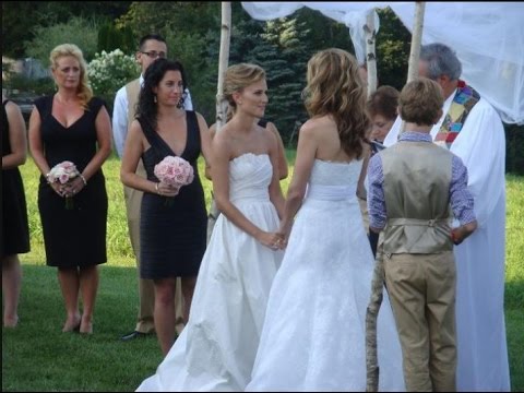 Сhely Wright and Lauren Blitzer wedding (english)