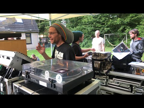 Tjotjo Soundsystem  - What a Curfew & Curfew drop & Bogle (feat. I Bogle)  @ outdoor session 100722