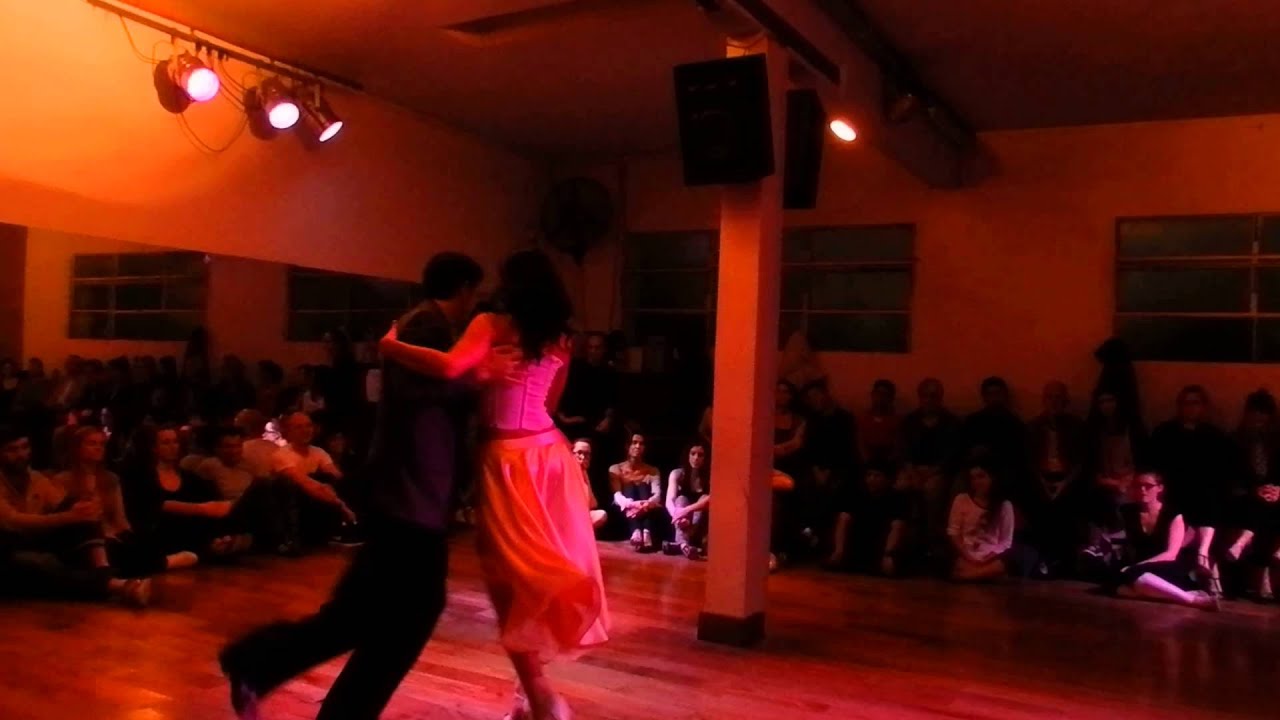 Cecilia Piccinni y Lucas Di Giorgio - Vals - Practica DNI - 2014