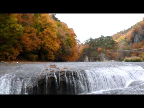 H26 11 7紅葉の吹割の滝