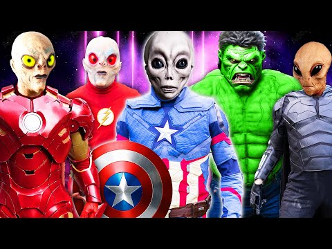 Superheroes VS Aliens!!