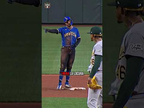 julio rodríguez le avisó al pitcher que también se robaría la tercera 😂