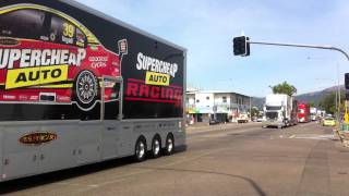 preview picture of video 'V8 Supercars Transporter Parade, Townsville 2011'