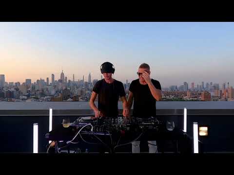 Cosmic Gate - Live @ MOSAIIK Chapter One Album World Premiere x New York City Sunset [18.08.]2021