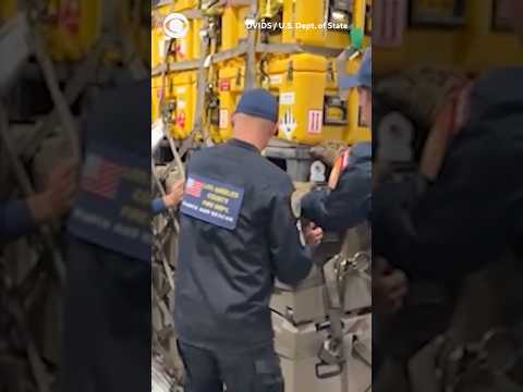 Rescue teams from California, Virginia arrive in Venezuela to assist in recovery efforts #shorts