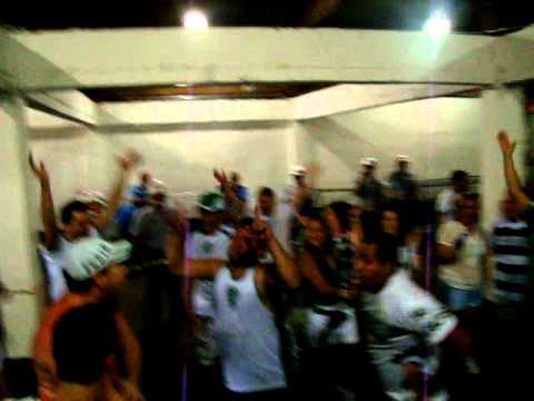 Torcida Guarani após jogo comercial 0 x 2 Guarani