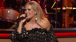 Carrie Underwood – Out Of That Truck (Live From The Opry)