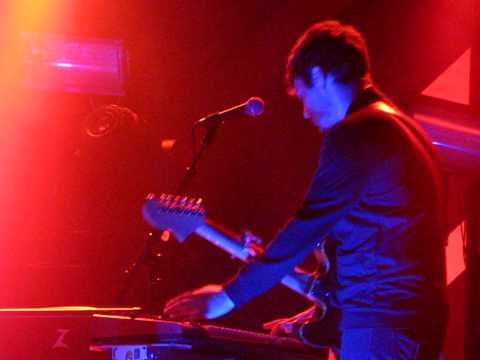 5/23 Tegan & Sara - Red Belt @ Thebarton Theatre, Adelaide, SA 5/13/10