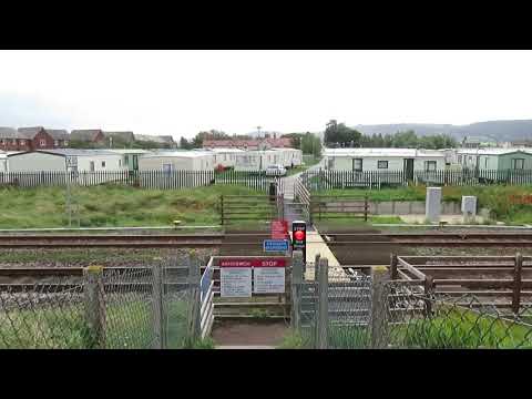 A 175 passing a foot crossing near Abergele and pensarn station 21.8.20