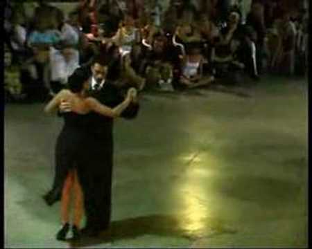  Javier Rodriguez  and  Geraldine Rojas  are  dancing  to  the  tango  "  Gallo Ciego  "