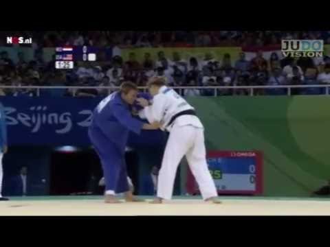 Ronda Rousey VS Edith Bosch