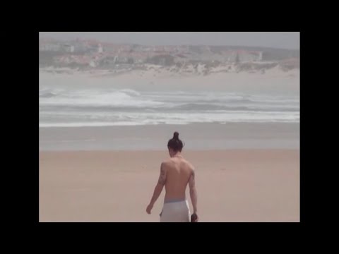 Xavibo - Caer con las hojas (Videoclip Oficial)