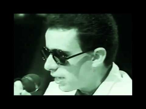 Voice In Fashion - Give Me Your Love (1988)