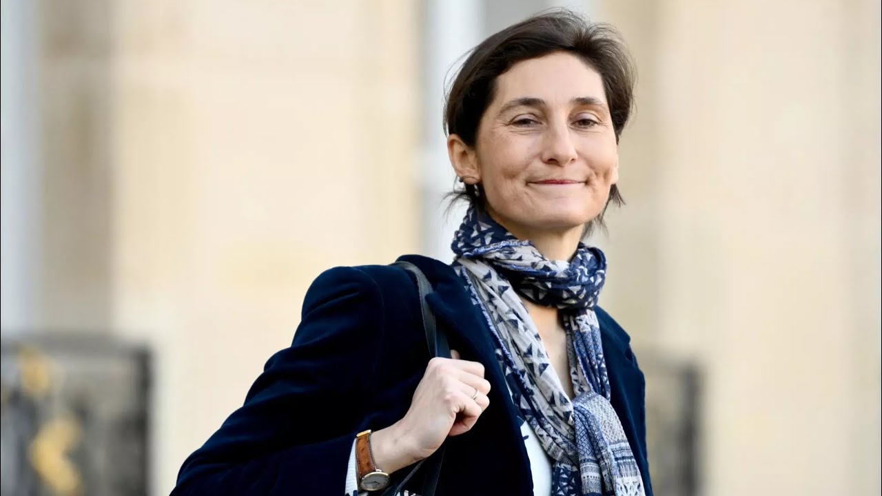 «On n'a pas vu pire début depuis Amélie Oudéa-Castéra» : le zapping politique des maladresses